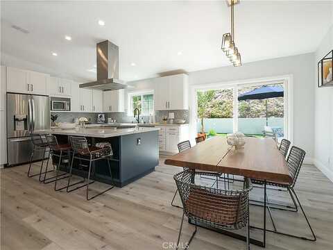 27509 Larchbluff Drive, Rancho Palos Verdes, CA 90275