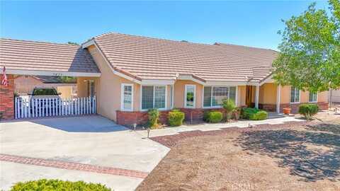 7475 Langdon Avenue, Hesperia, CA 92345