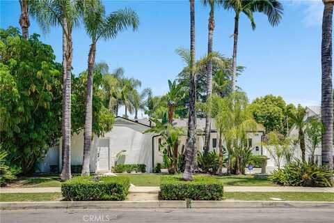 7006 Encino Avenue, Lake Balboa, CA 91406