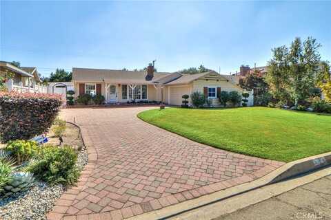 556 E Dalton Avenue, Glendora, CA 91741