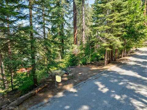 7419 Henness Ridge Road, Yosemite, CA 95389