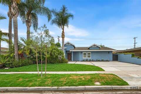 11302 Davenport Road, Los Alamitos, CA 90720