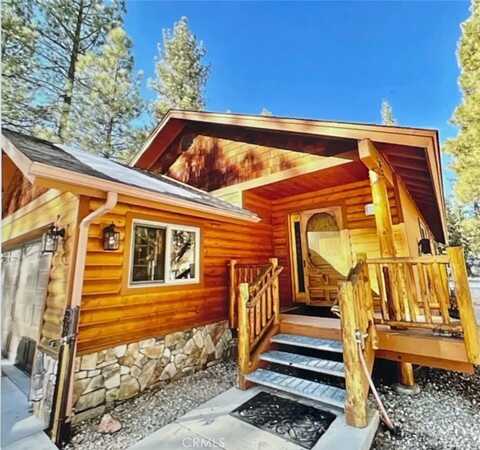 1037 W Robinhood Boulevard, Big Bear City, CA 92314