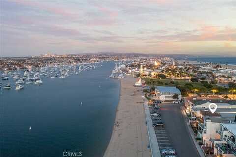 1811 W Bay Avenue, Newport Beach, CA 92663