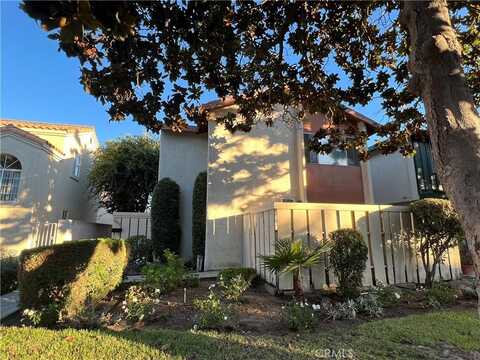 1332 Engracia Avenue, Torrance, CA 90501