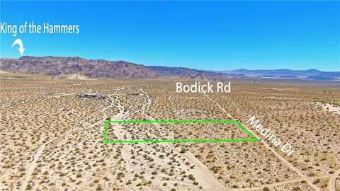 1 Medina Drive, Landers, CA 92285