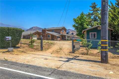 8606 Oak Glen Road, Cherry Valley, CA 92223