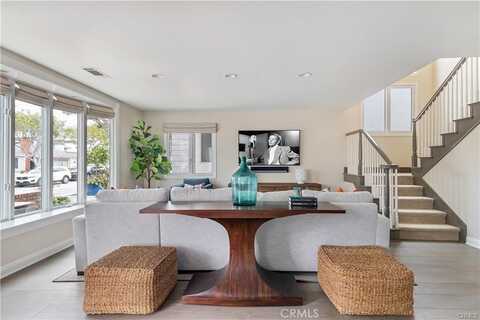 1509 E Ocean Boulevard, Newport Beach, CA 92661