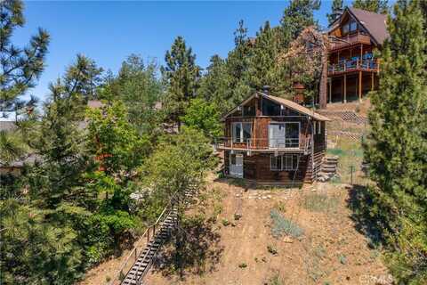 885 Menlo Drive, Big Bear Lake, CA 92315