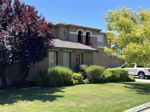 14425 Spyglass Circle, Chowchilla, CA 93610