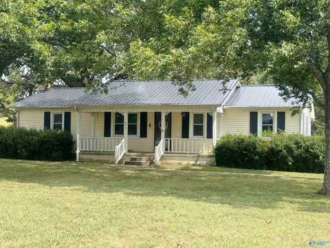 8221 Franklin Road, Athens, AL 35614