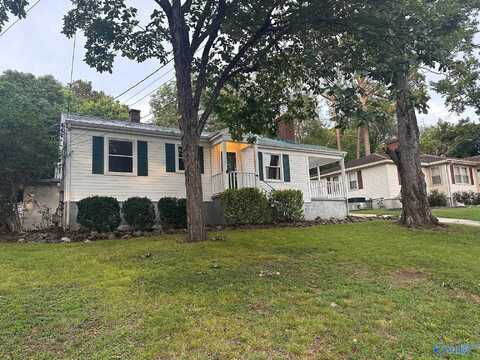 2711 Evergreen Street, Huntsville, AL 35801