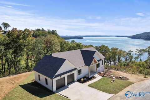 75 Ryan Drive, Guntersville, AL 35976