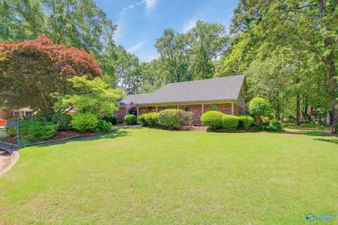 1611 Wellington Court SE, Decatur, AL 35601