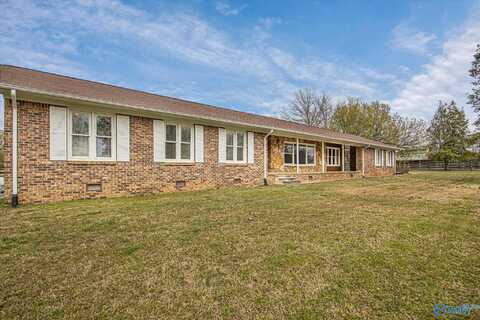 1249 Capshaw Road, Harvest, AL 35749