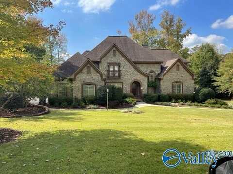 76 Cloister Lane, Scottsboro, AL 35769