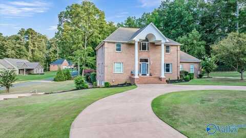 240 Bruce Drive, Scottsboro, AL 35769