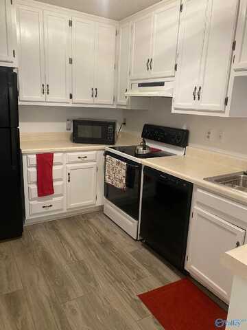 2026 SW Woodlawn Drive, Huntsville, AL 35802
