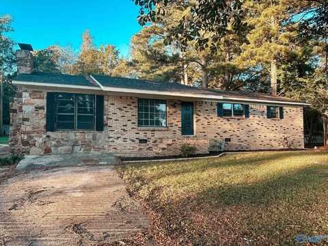 1543 Scott Street NW, Cullman, AL 35055