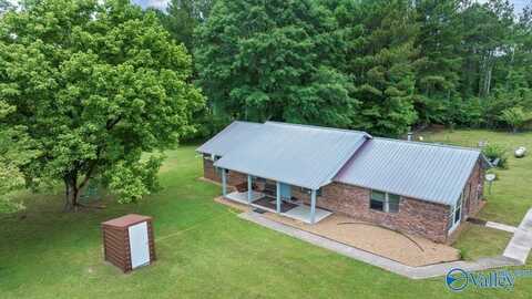 325 Country Drive, Albertville, AL 35951