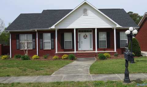 773 NW 8th Street, Arab, AL 35016