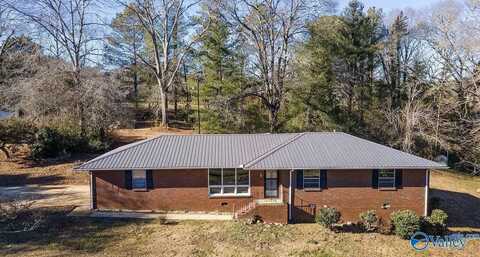 1786 Tabor Road, Gadsden, AL 35901