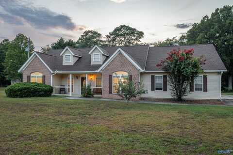 25 County Road 504, Centre, AL 35960