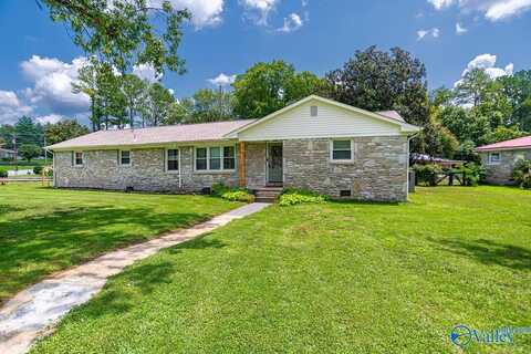 1017 2nd Avenue, Fayetteville, TN 37334