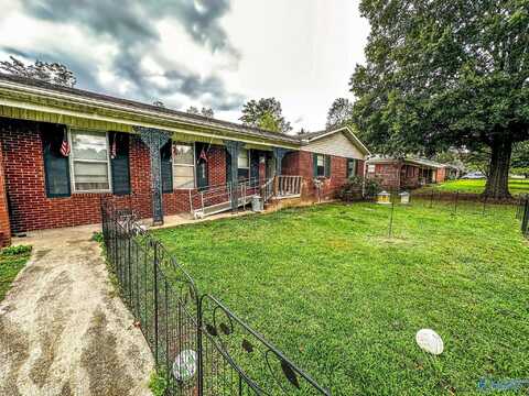 601 Edgewood Street SW, Decatur, AL 35601