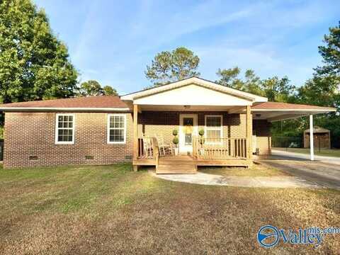 11 Oakview Court, Centre, AL 35960