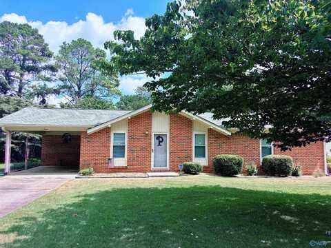 108 SW Lucille Drive SW, Decatur, AL 35603