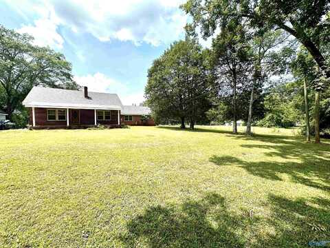 16519 Market Street, Moulton, AL 35650