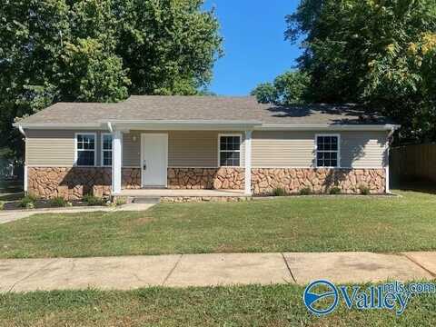 2311 E 14th Avenue, Sheffield, AL 35660