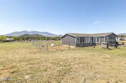 7769 Emily Way, Flagstaff, AZ 86004