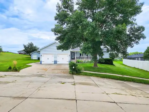 2717 Harold Cir, Norfolk, NE 68701