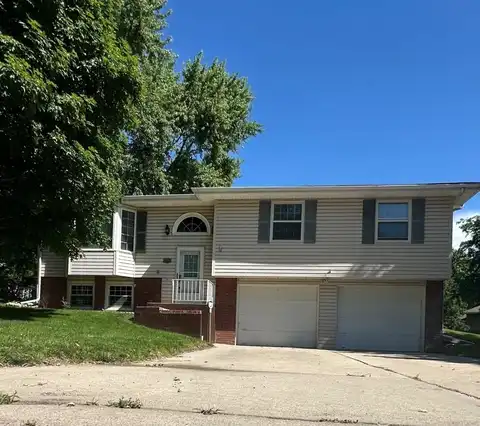 2400 Clearfield Dr, Norfolk, NE 68701