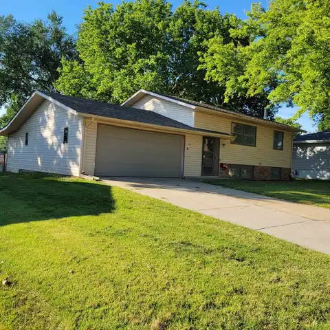 2315 Fairview Dr., Norfolk, NE 68701