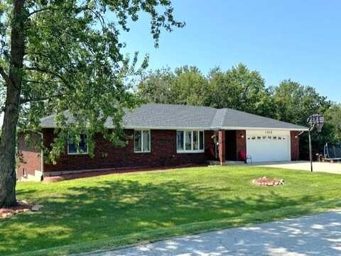 1312 Magnolia Street, Macon, MO 63552