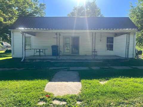 210 2nd Street, Browning, MO 64630