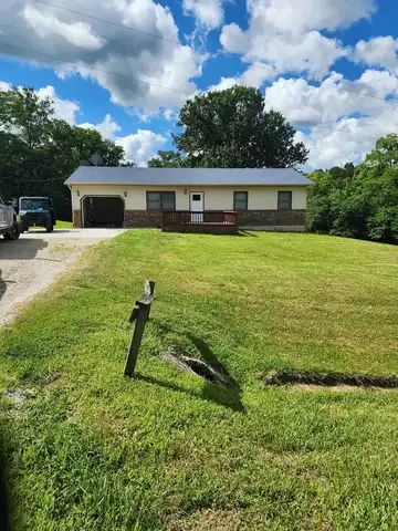 11058 Highway BB, Moberly, MO 65270