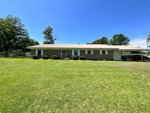 207-209 HWy 32 E, Bruce, MS 38915