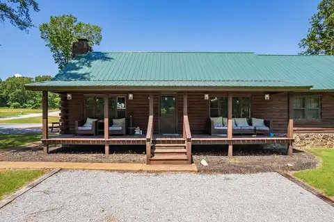 2535 Plum Point Road, Pope, MS 38658