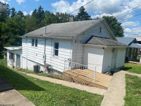 119 Pleasant Avenue, Elkins, WV 26241