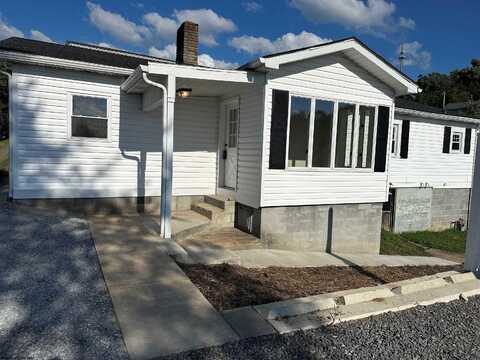 184 Vincent Avenue, Westover, WV 26501