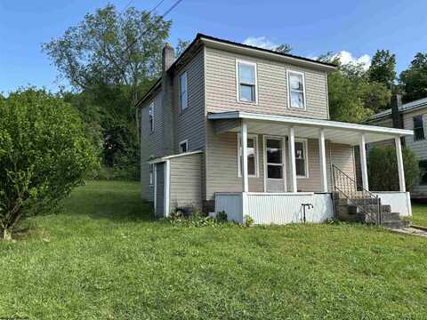 426 W River Avenue, Belington, WV 26250