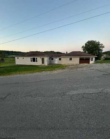 254 Centerville Road, Rock Cave, WV 26234