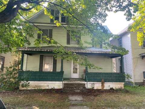 912 S Henry Avenue, Elkins, WV 26241