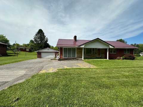 686 Tallmansville Road, Buckhannon, WV 26201