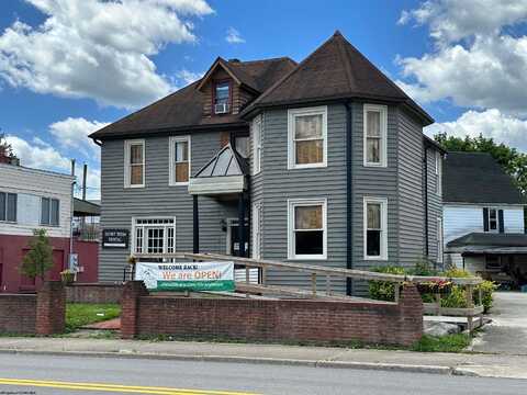 209 Randolph Avenue, Elkins, WV 26241