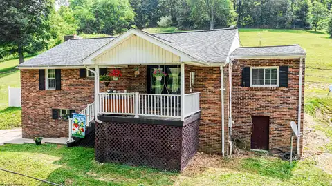 409 Statler Run Road, Fairview, WV 26570